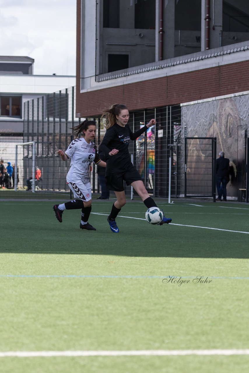 Bild 84 - B-Juniorinnen St.Pauli - C-Juniorinnen SV Steinhorst : Ergebnis: 1:2